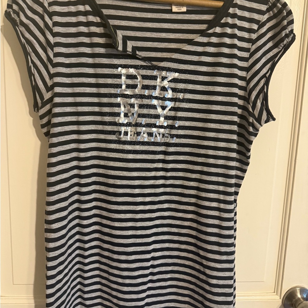 DKNY Striped Black and Gray T-Shirt